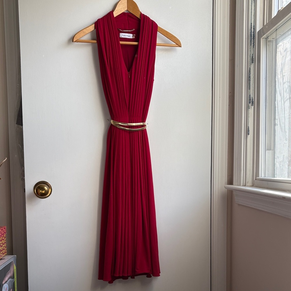 Calvin Klein Elegant Red Pleated Deep V Option Midi Dress sz 4